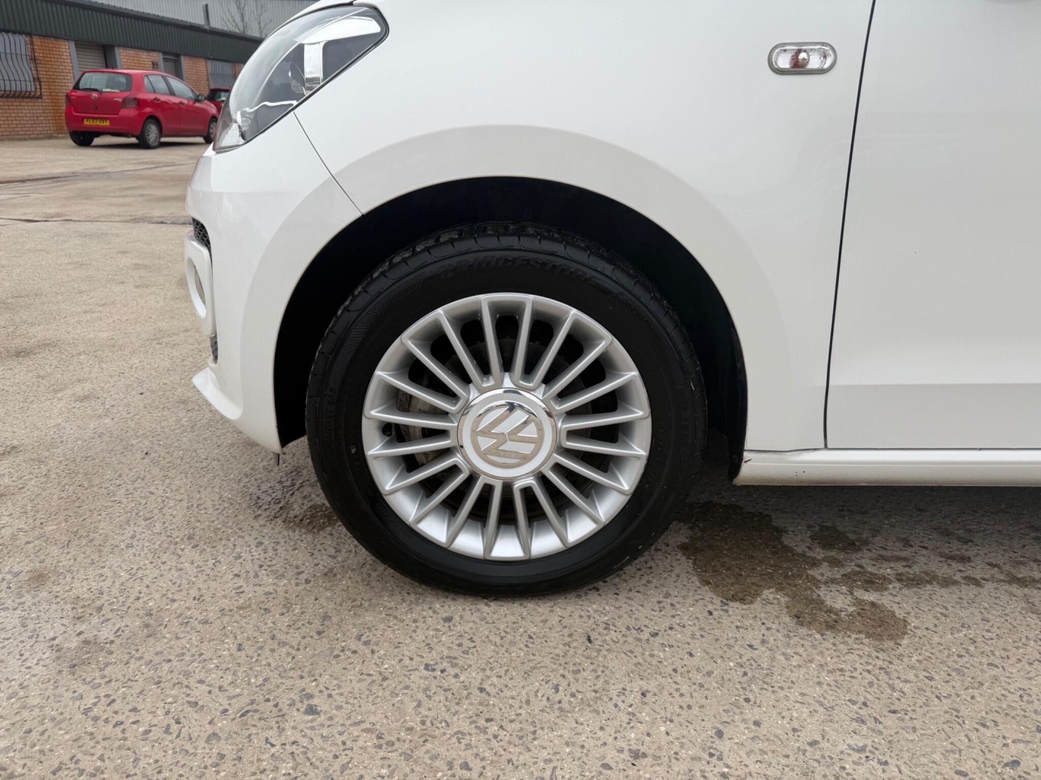 Volkswagen up! - Image 35