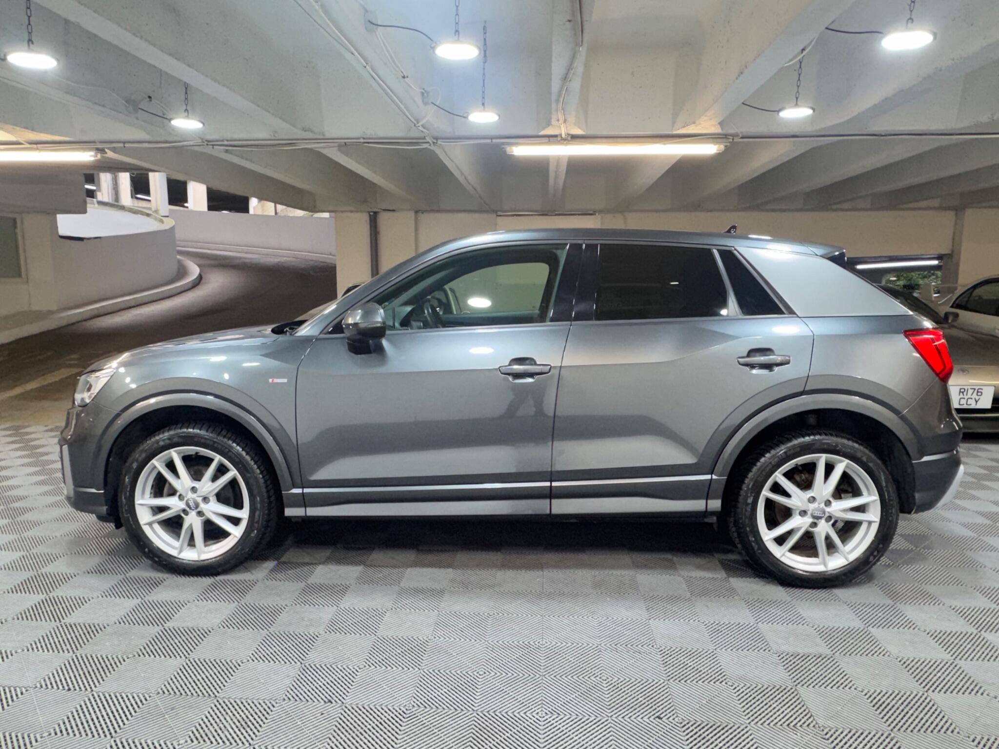 Audi Q2 - Image 2