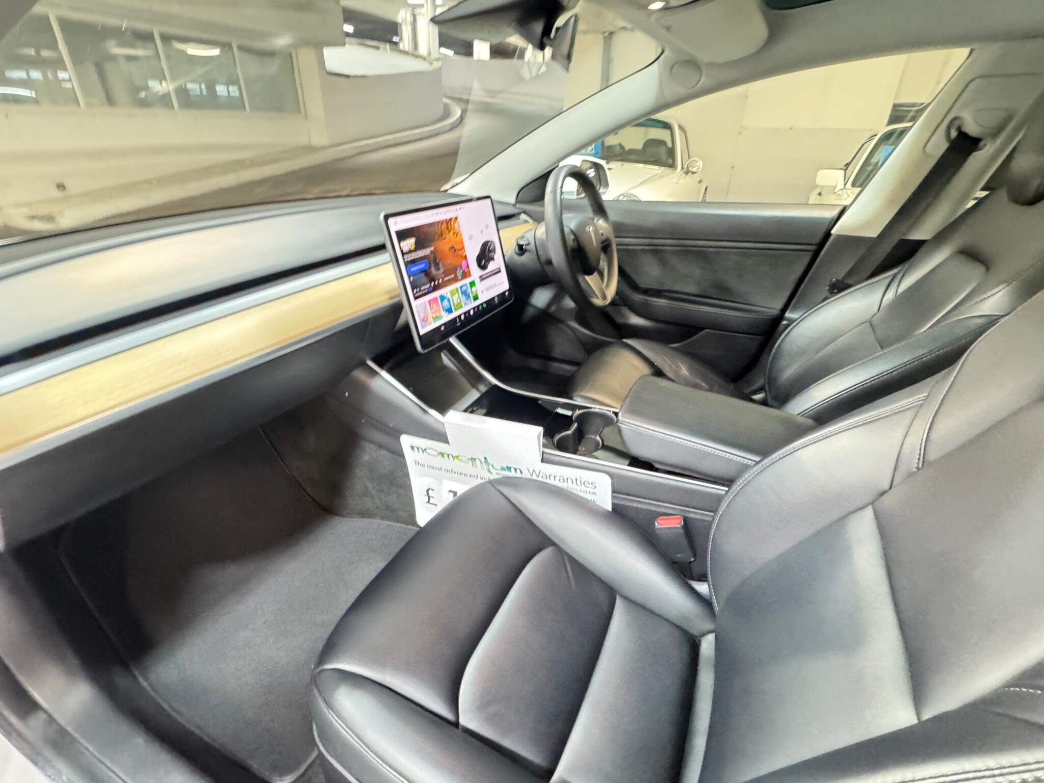 Tesla Model 3 - Image 11
