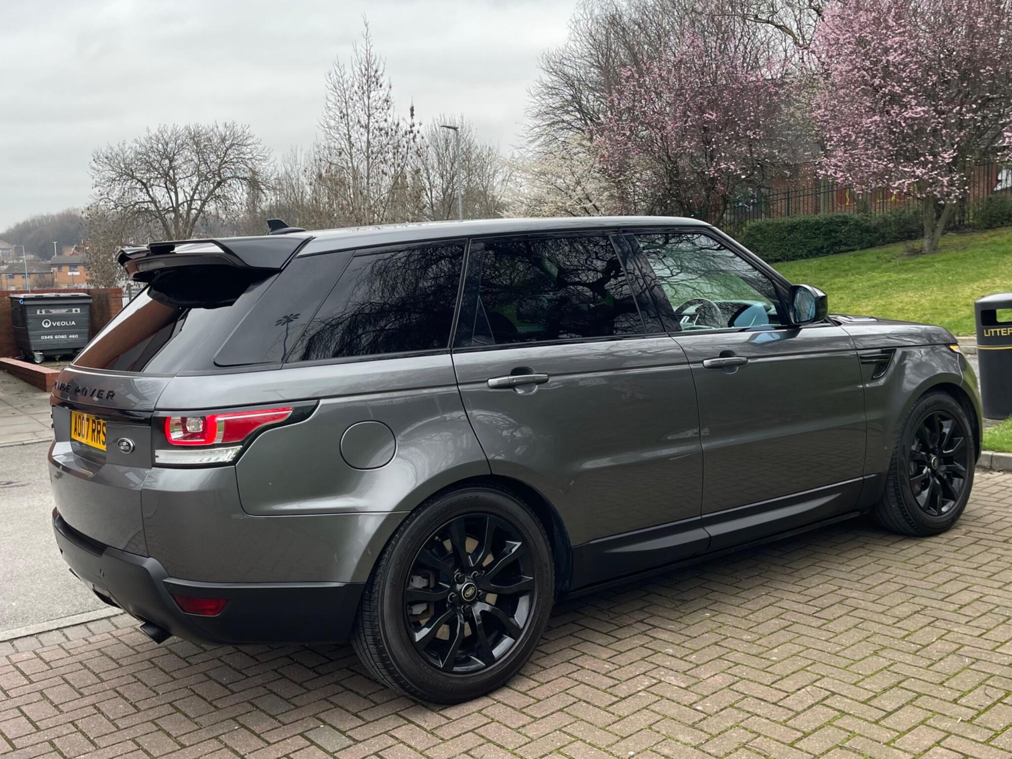 Land Rover RANGE ROVER SPORT - Image 17
