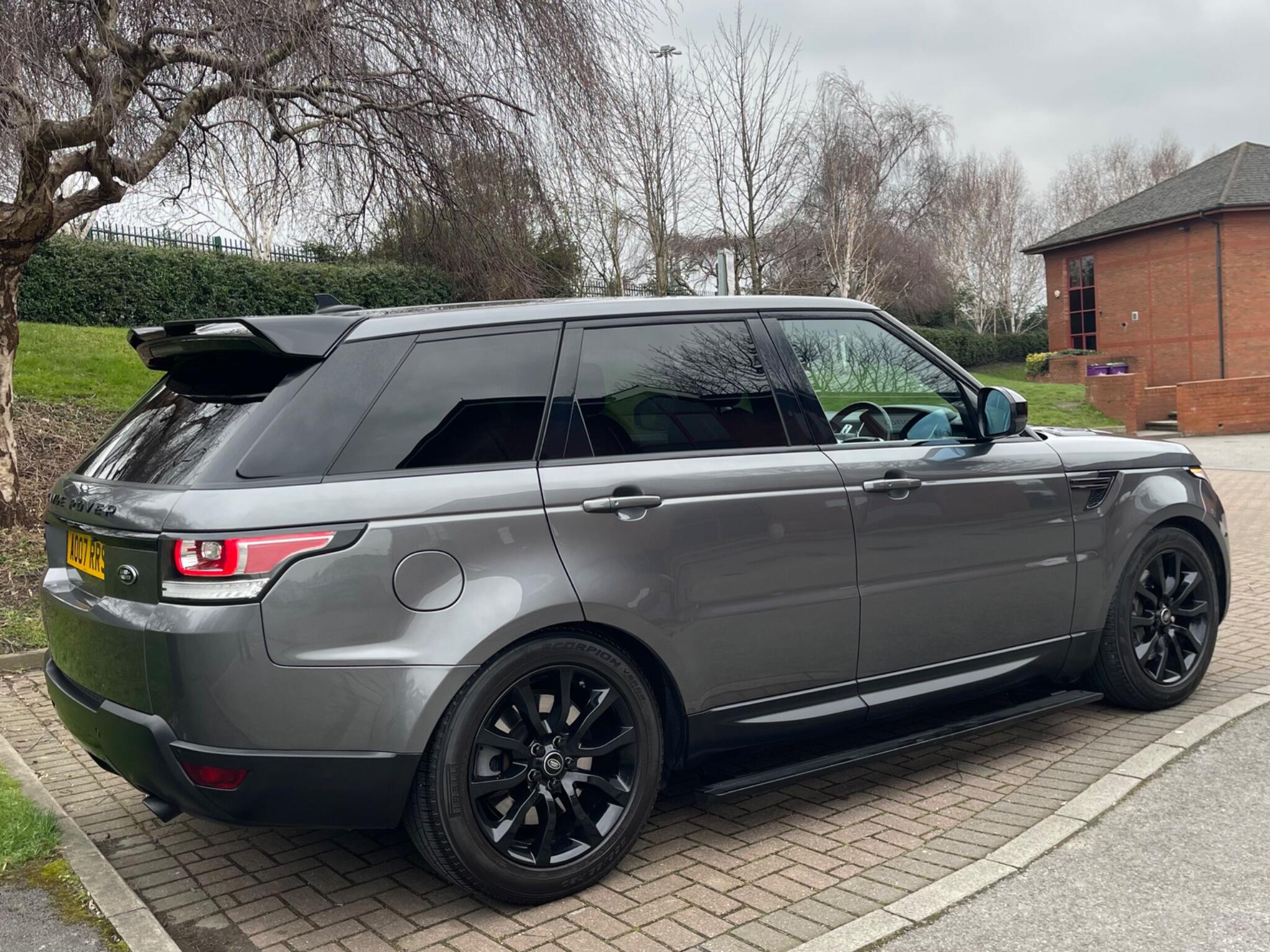 Land Rover RANGE ROVER SPORT - Image 19