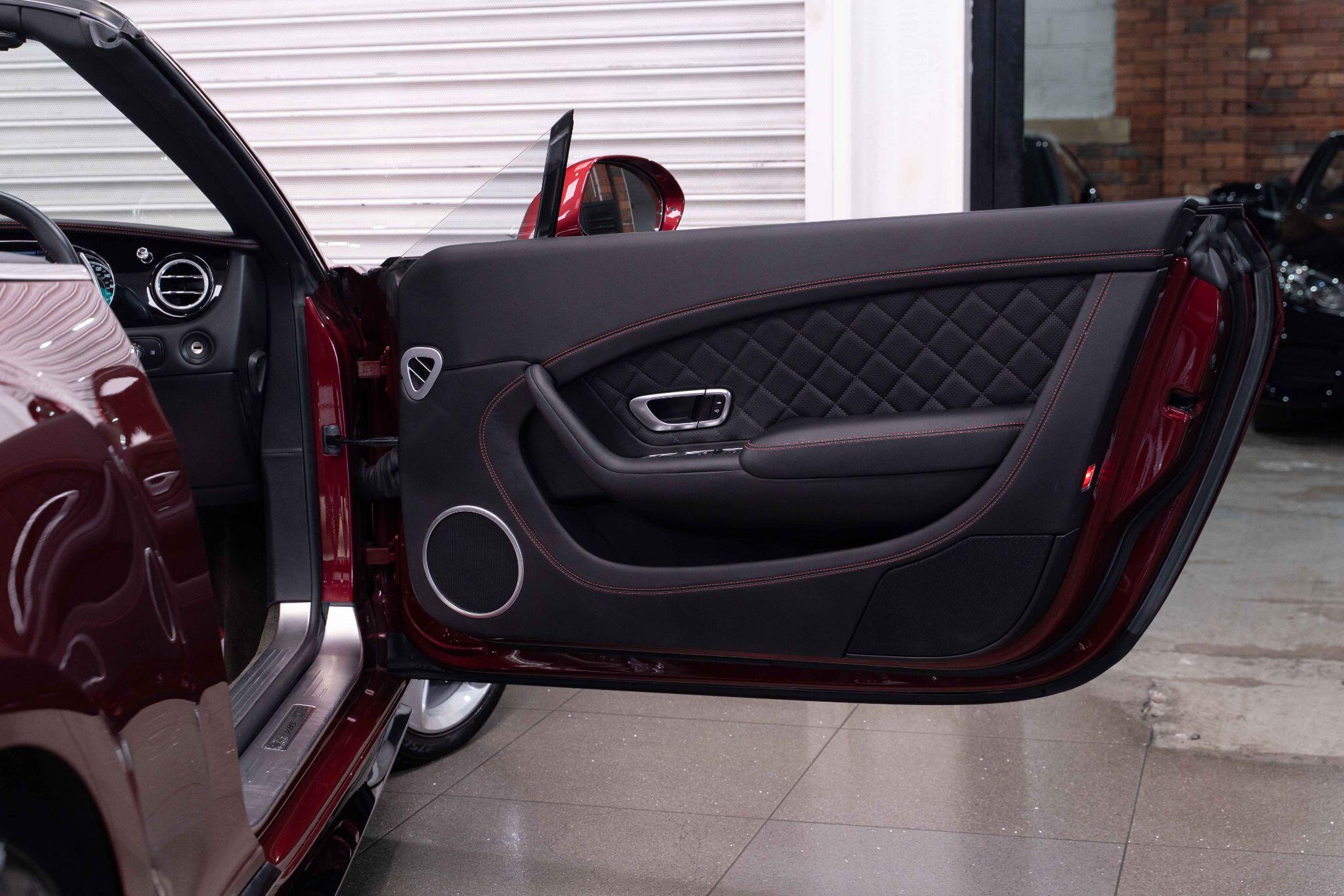 Bentley Continental - Image 18