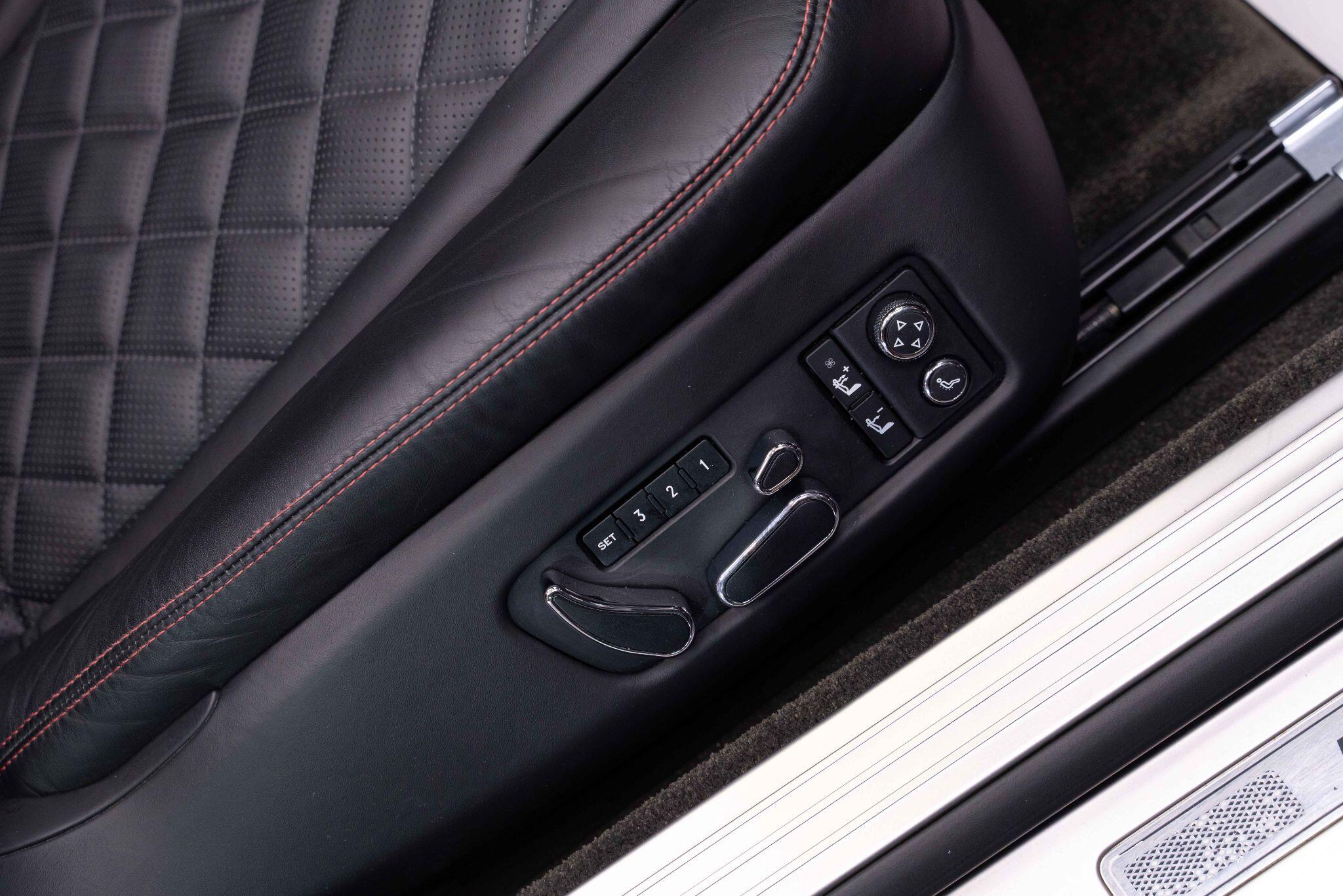 Bentley Continental - Image 34