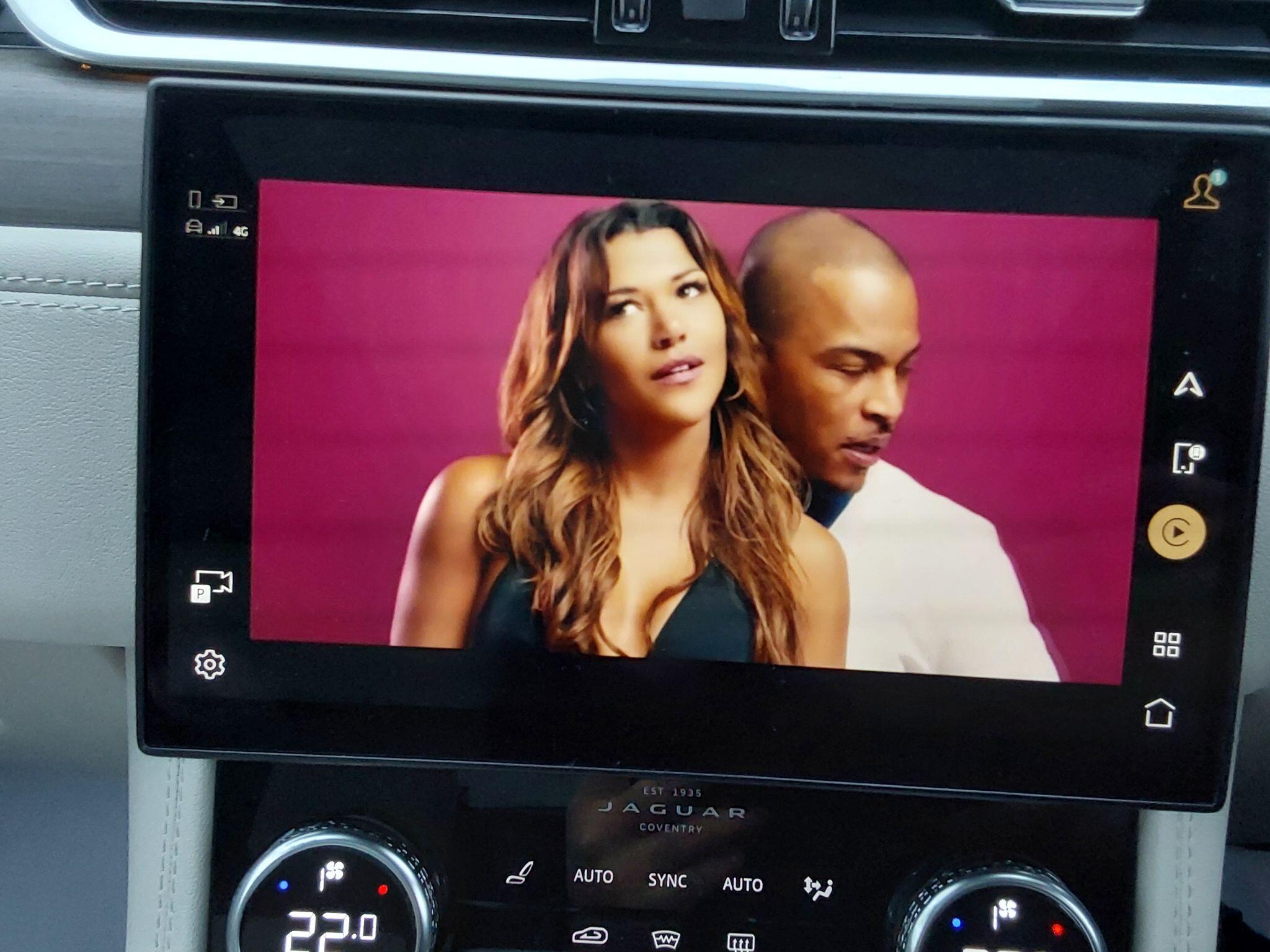 Jaguar F-Pace - Image 36