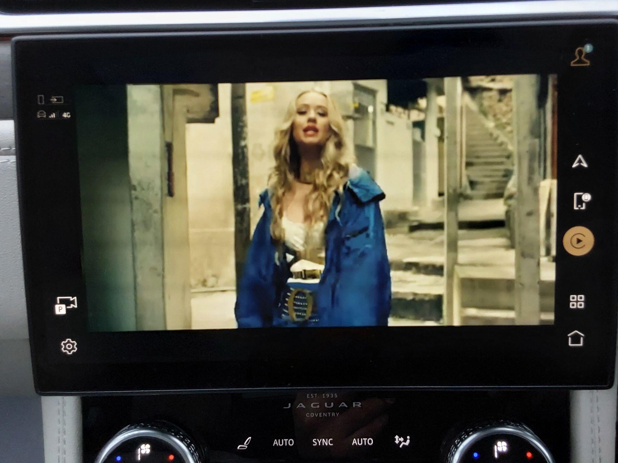 Jaguar F-Pace - Image 38