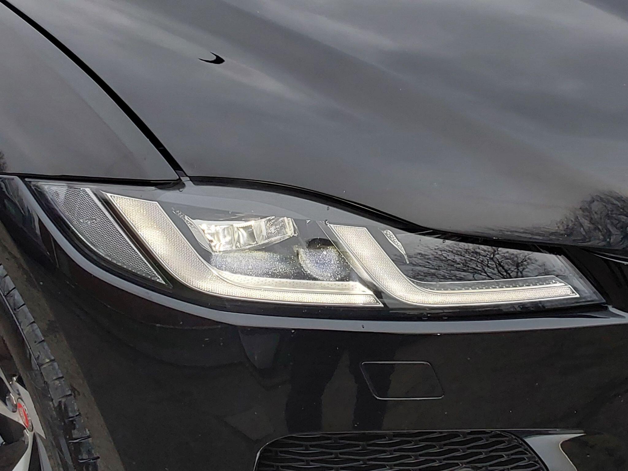 Jaguar F-Pace - Image 41