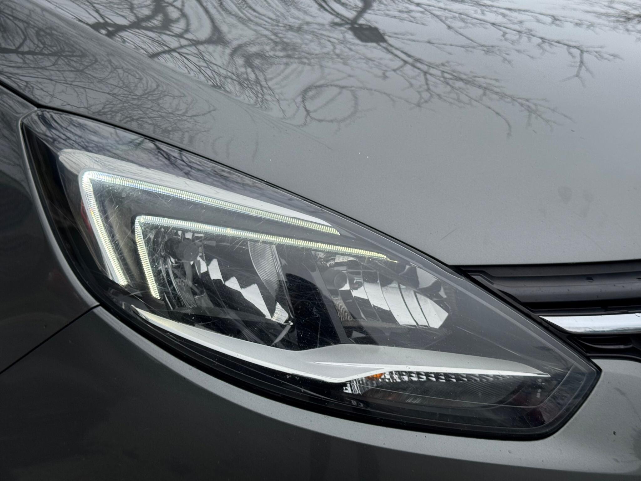 Vauxhall Zafira Tourer - Image 40
