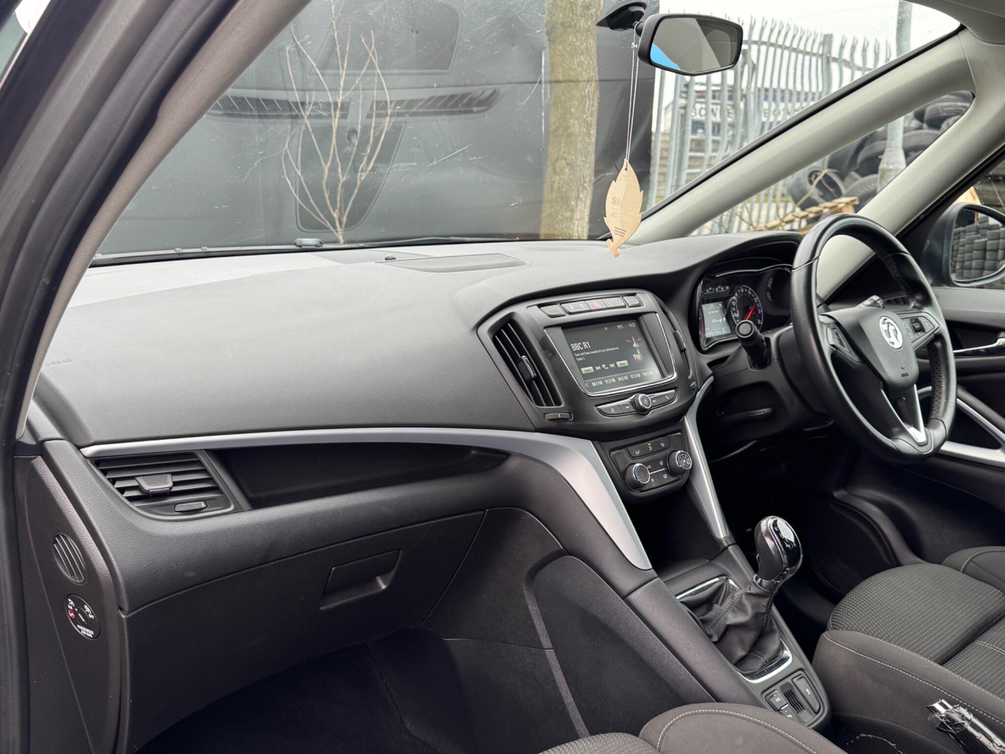 Vauxhall Zafira Tourer - Image 12