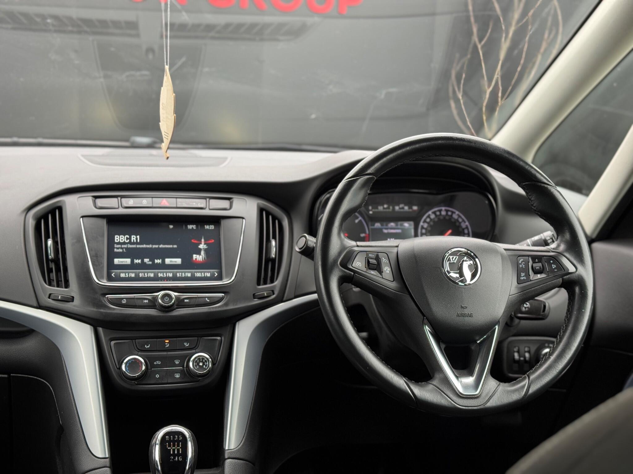 Vauxhall Zafira Tourer - Image 22