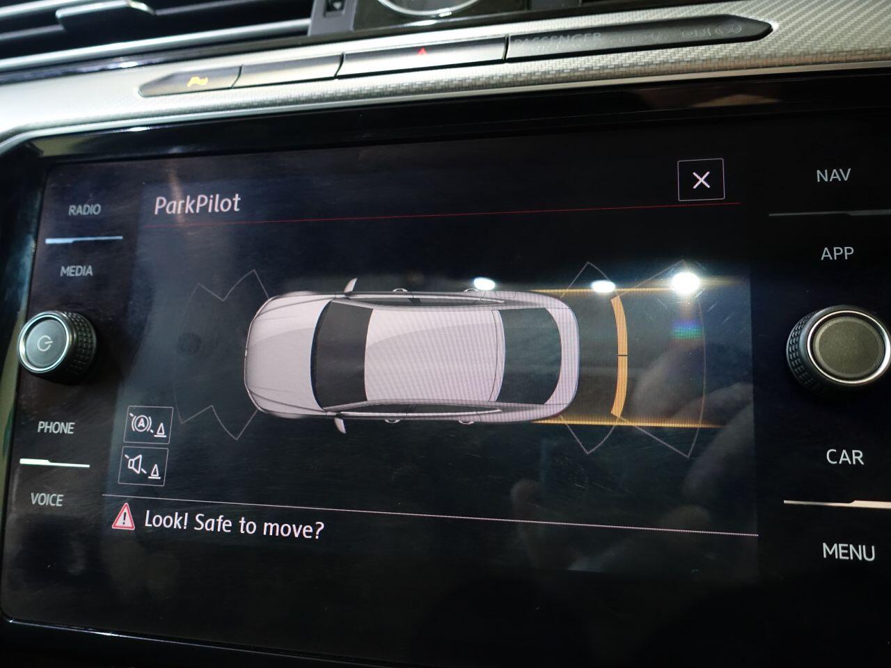 Volkswagen Arteon - Image 30