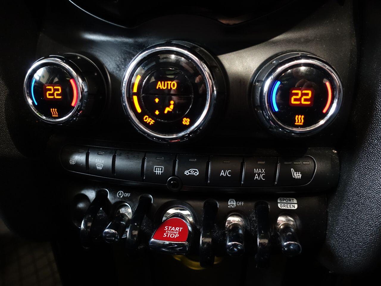 MINI Hatch - Image 29