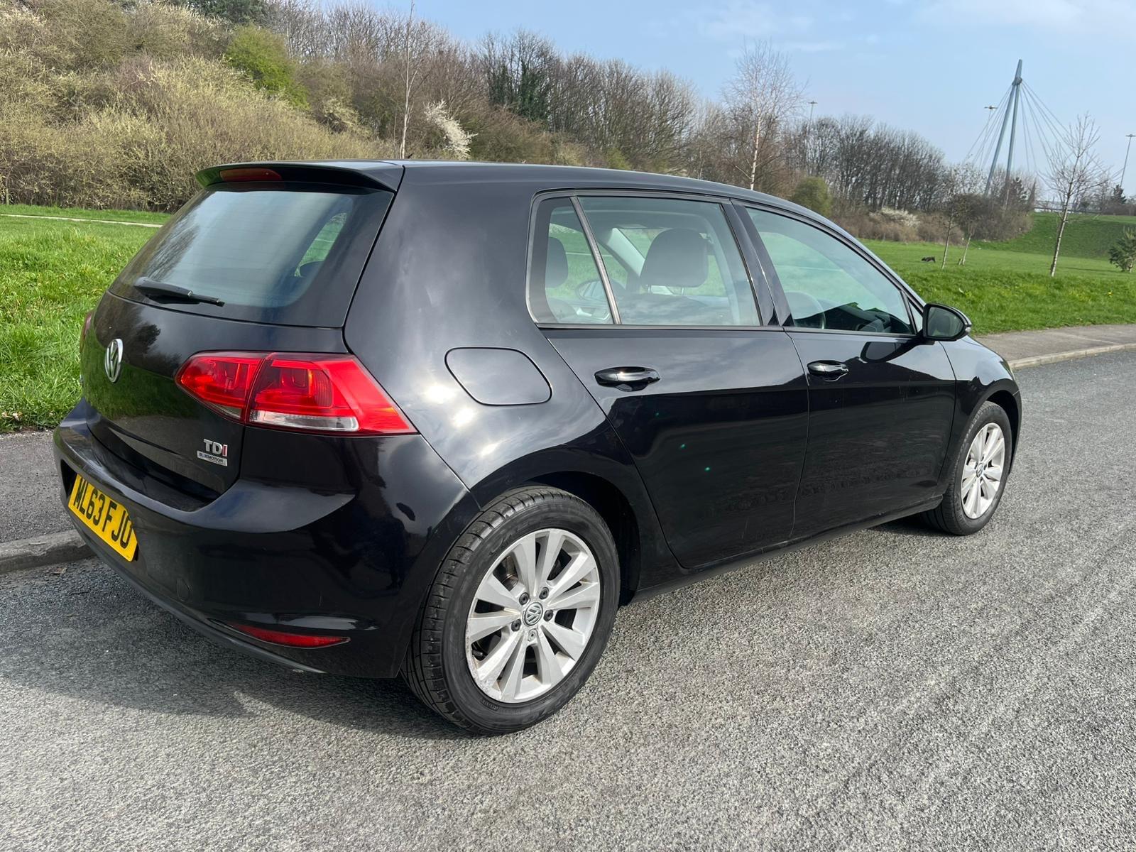 Volkswagen Golf - Image 7