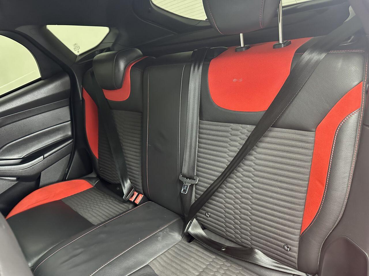 Ford Focus - Image 22