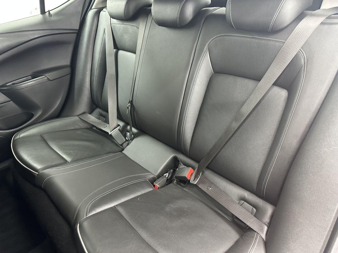 Vauxhall Astra - Image 17