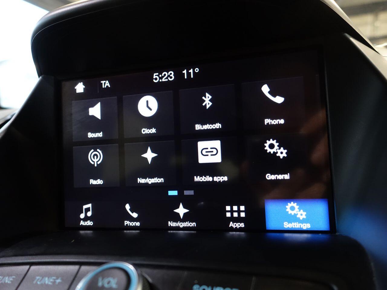 Ford Kuga - Image 37