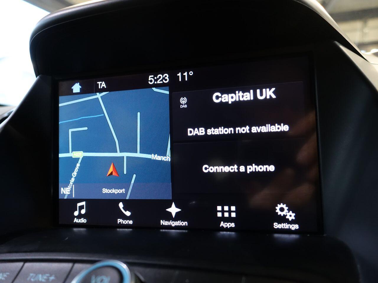 Ford Kuga - Image 39