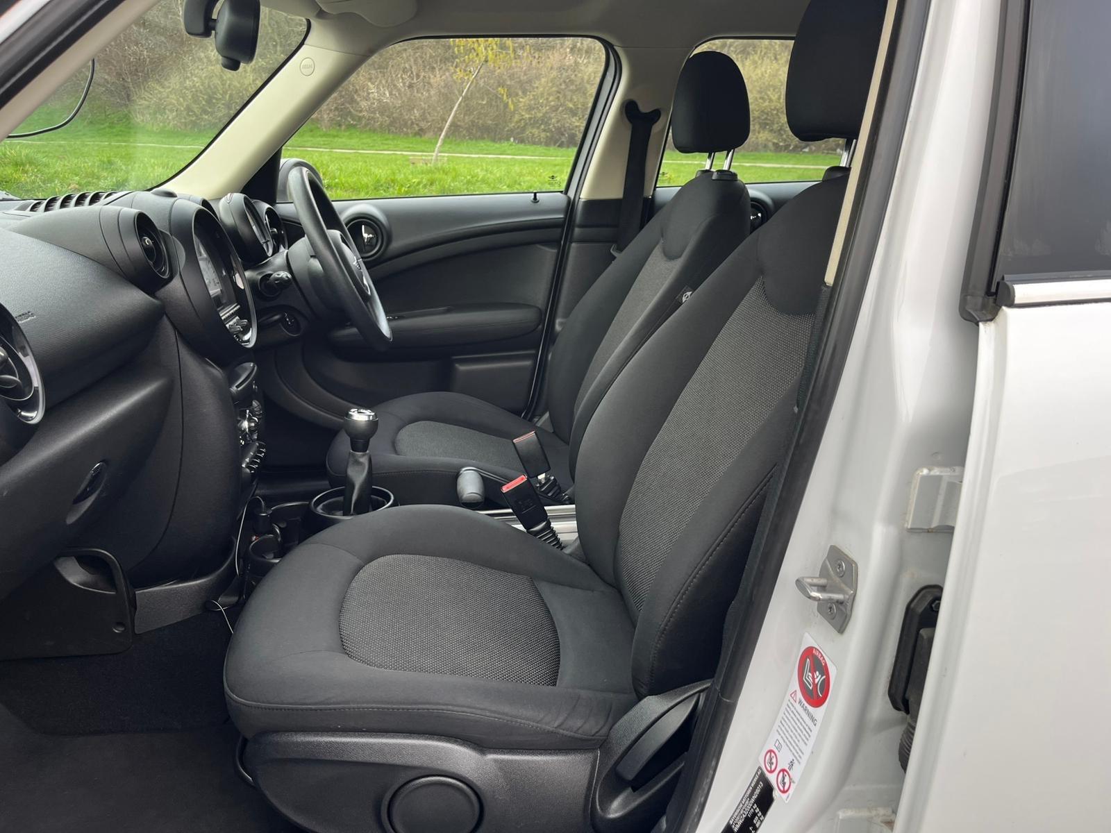 MINI Countryman - Image 2