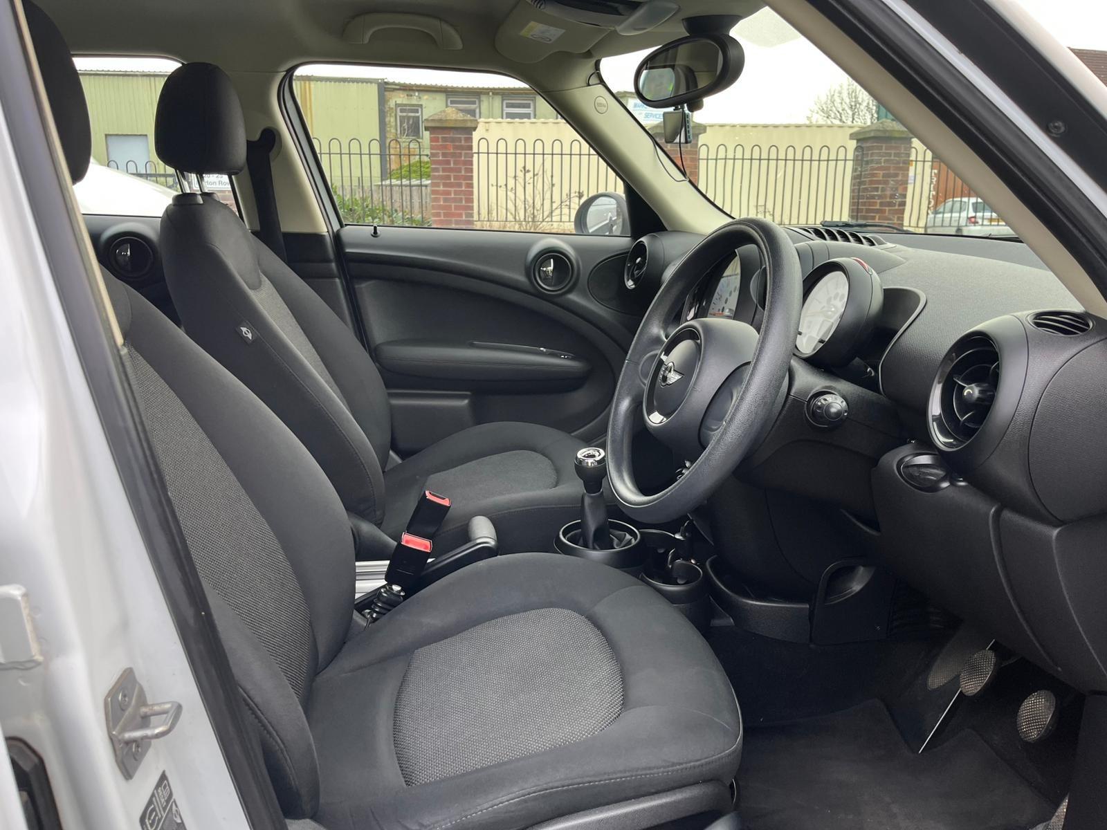 MINI Countryman - Image 11