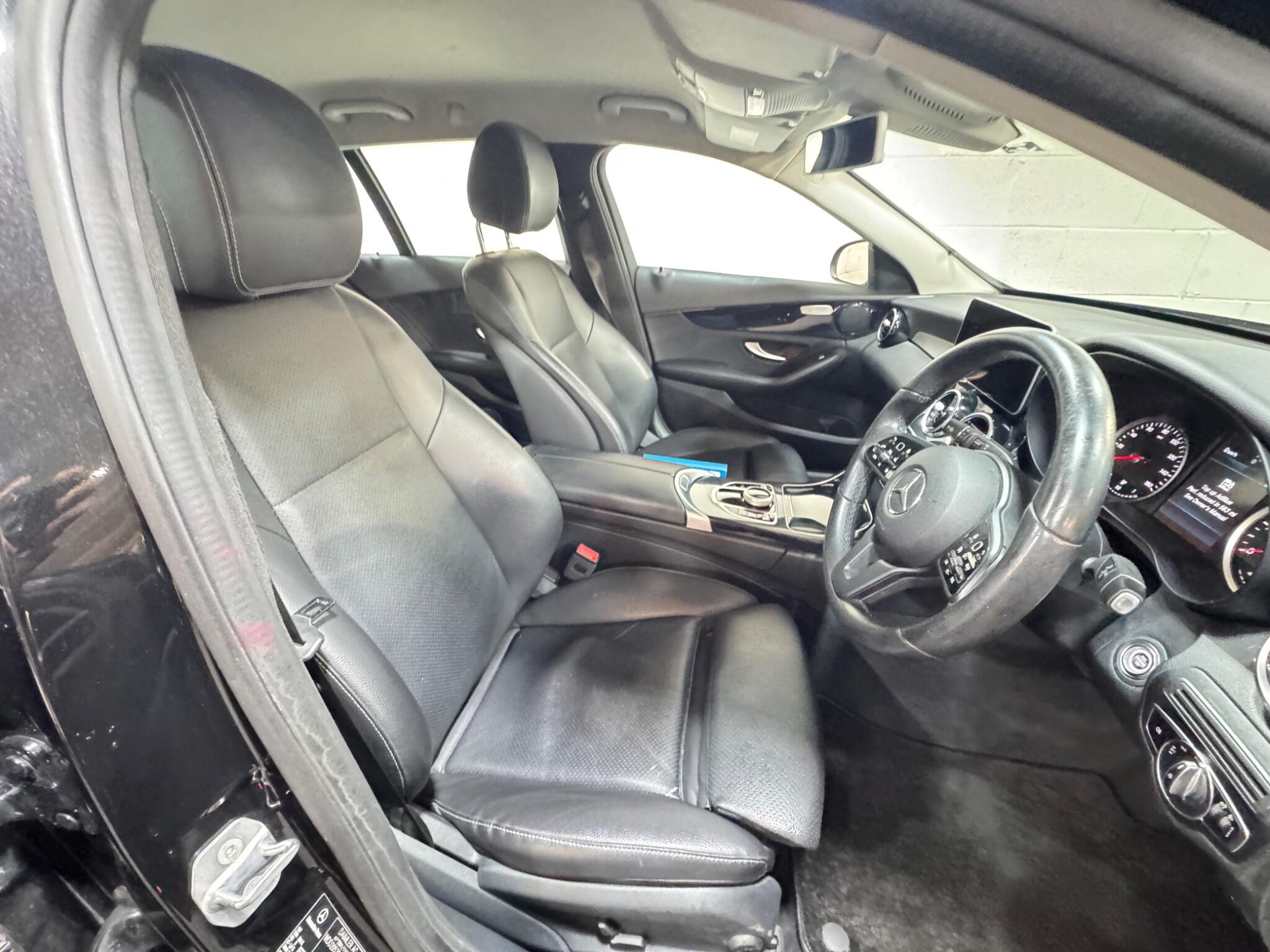 Mercedes C Class - Image 8