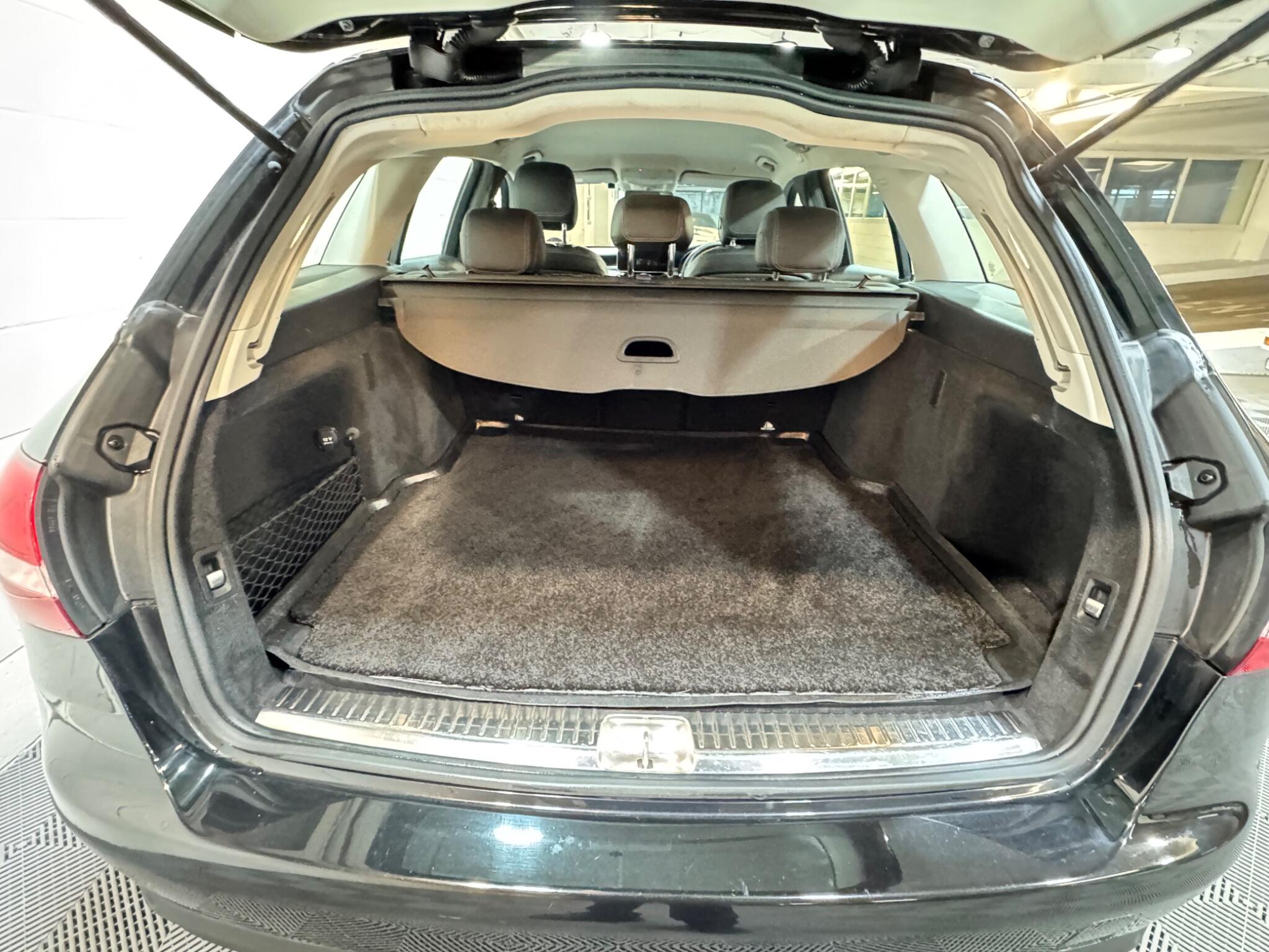 Mercedes C Class - Image 14