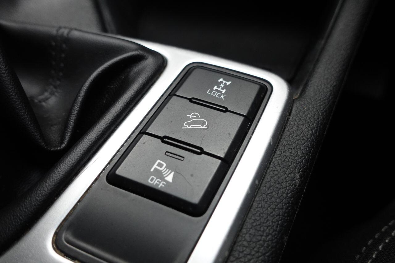Kia Sportage - Image 48
