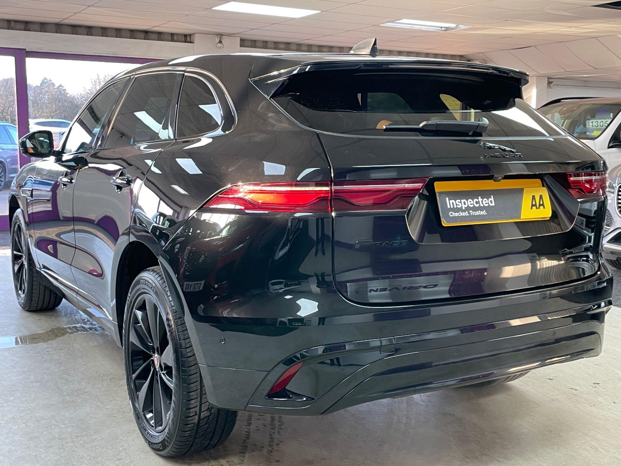 Jaguar F-Pace - Image 9