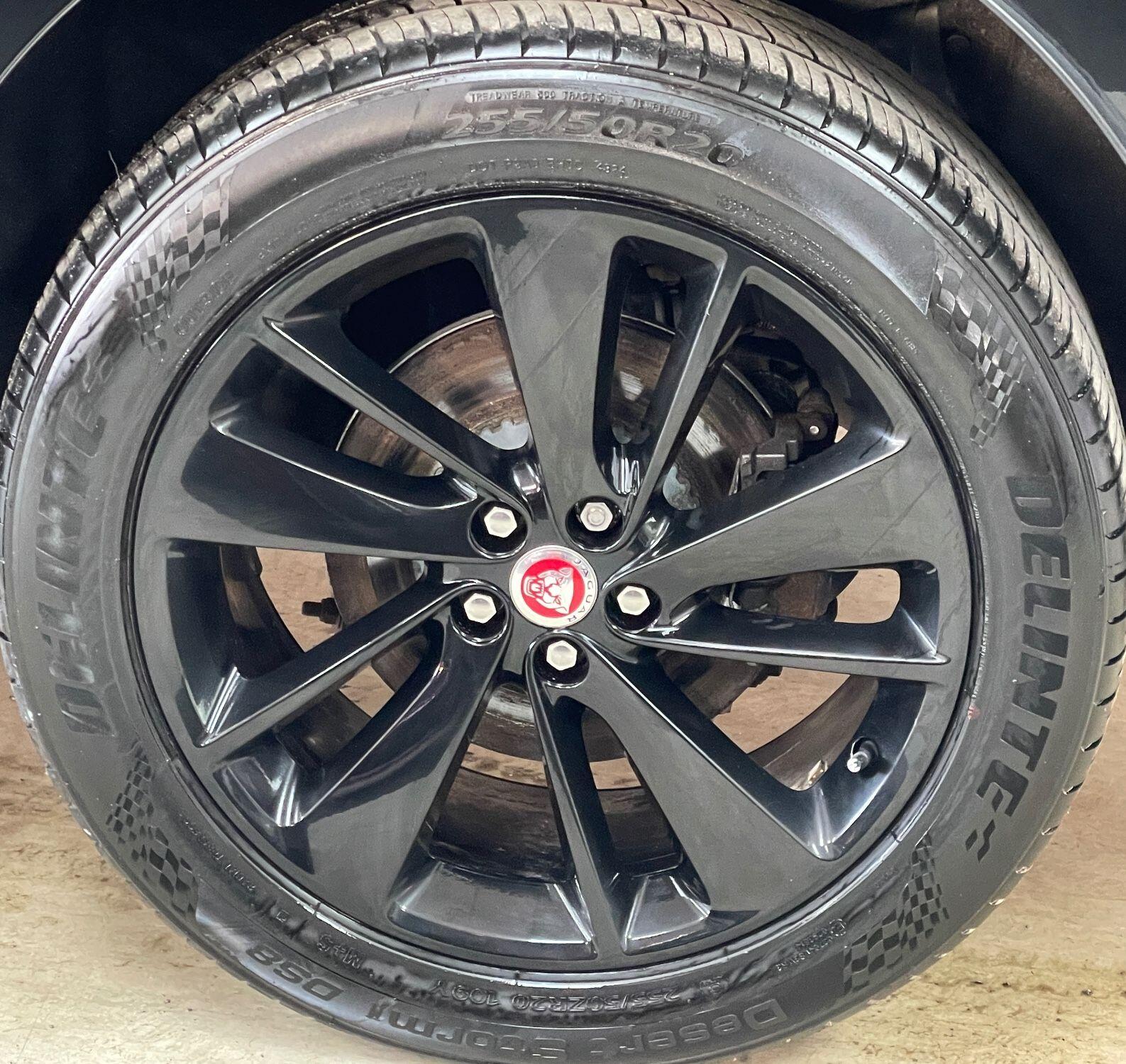 Jaguar F-Pace - Image 16