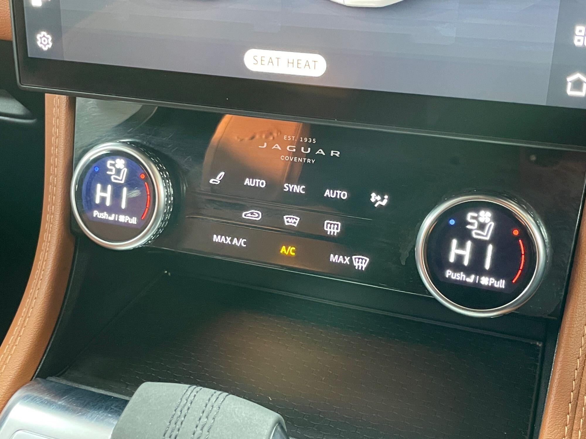 Jaguar F-Pace - Image 47