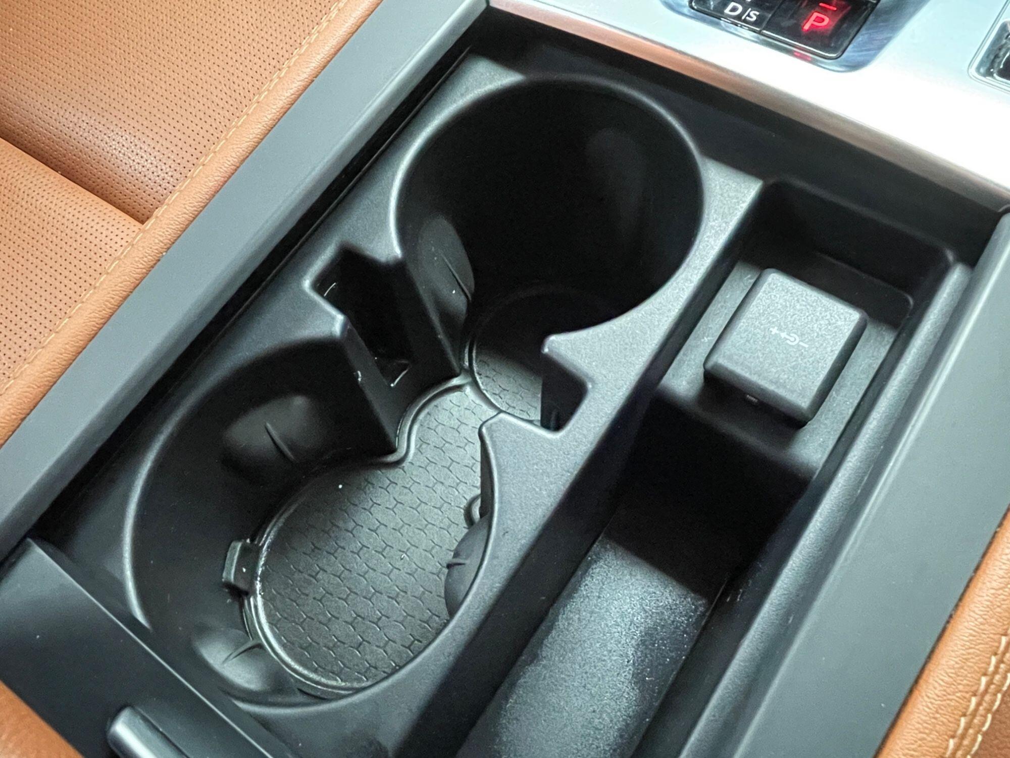 Jaguar F-Pace - Image 49