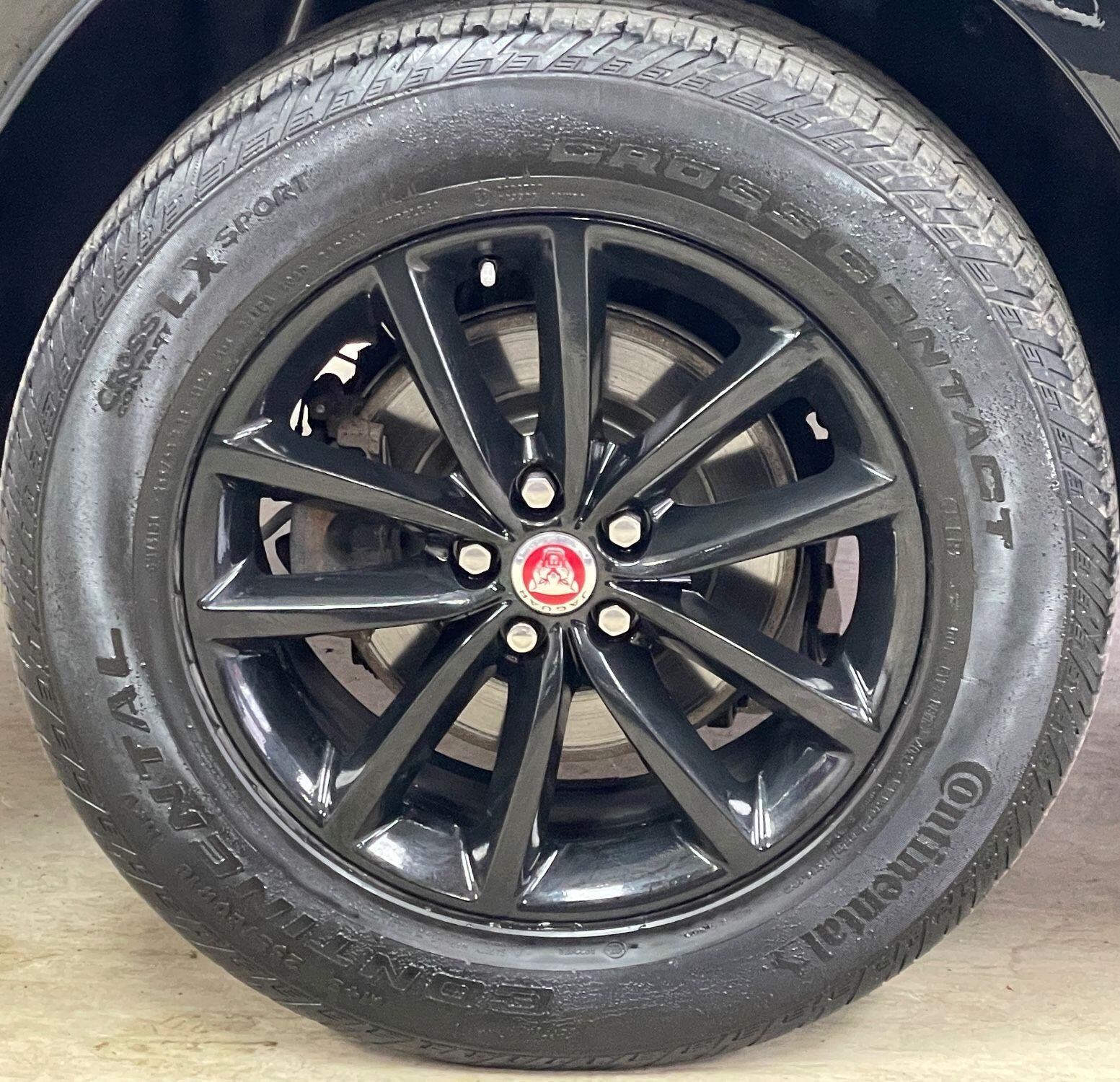 Jaguar F-Pace - Image 13