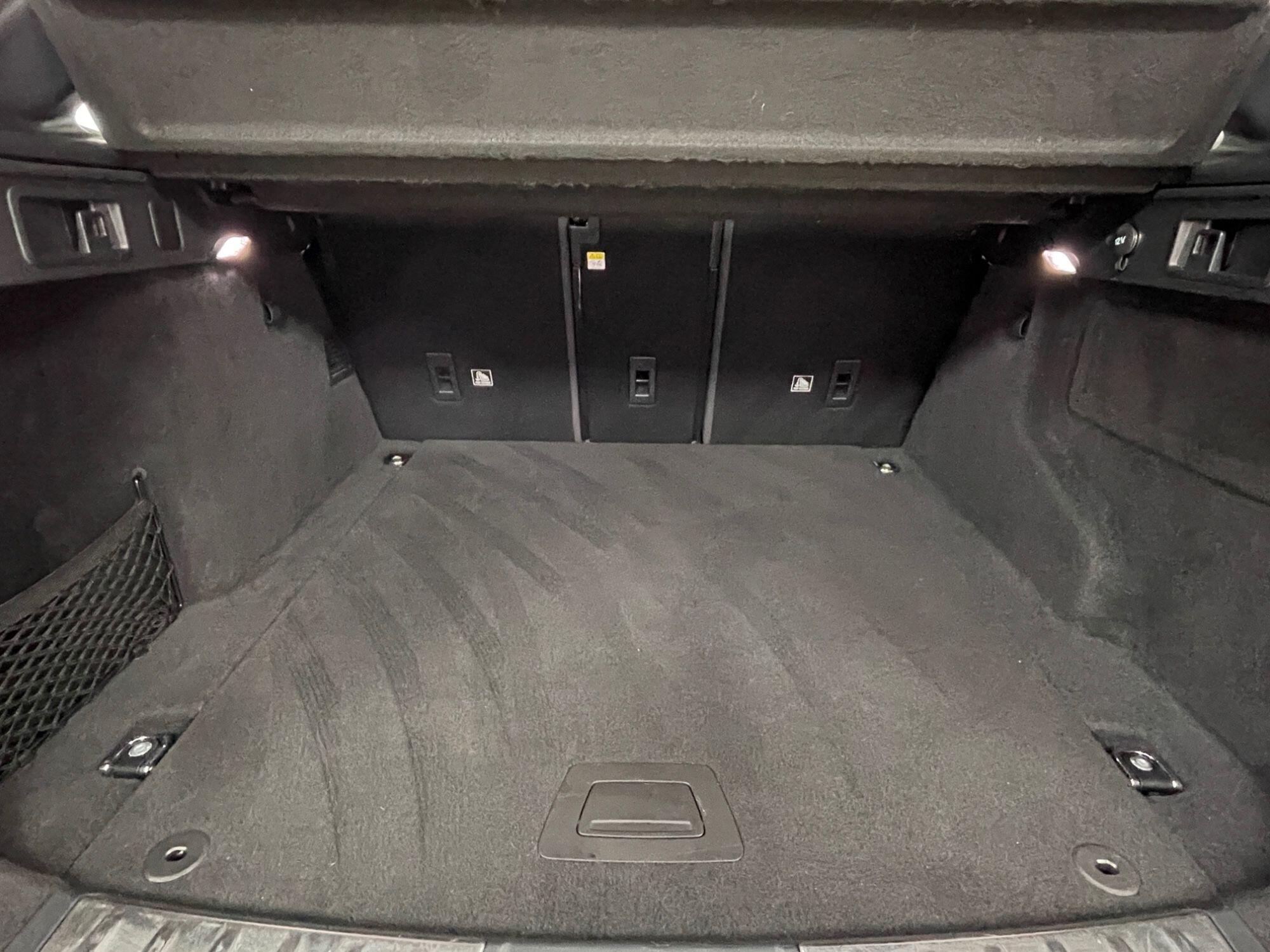 Jaguar F-Pace - Image 17