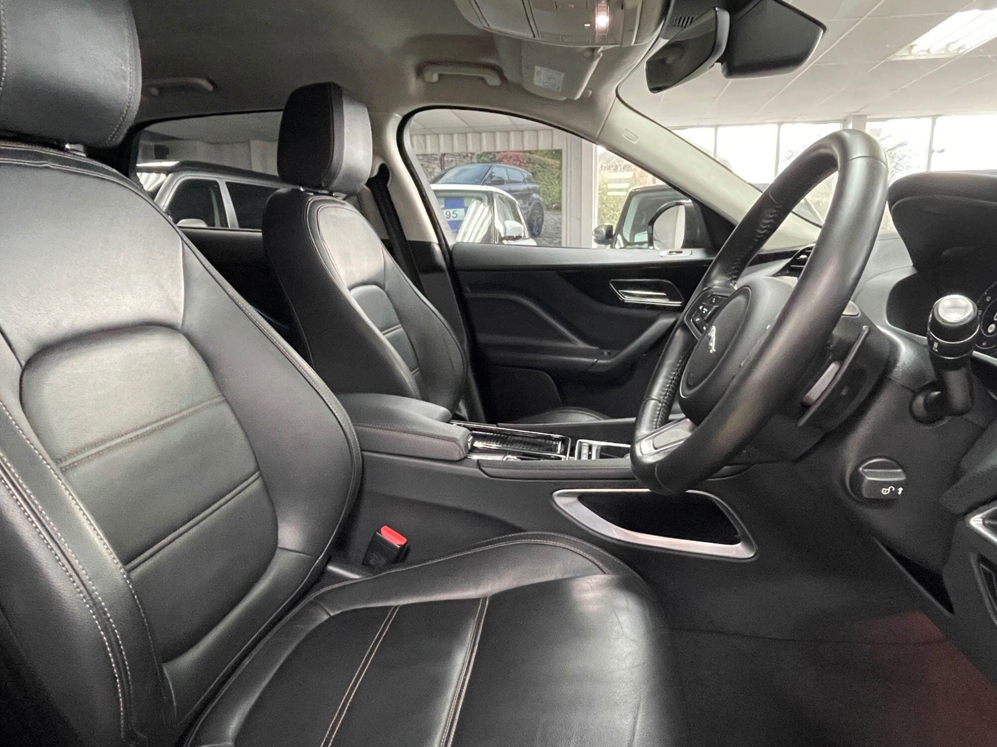 Jaguar F-Pace - Image 25