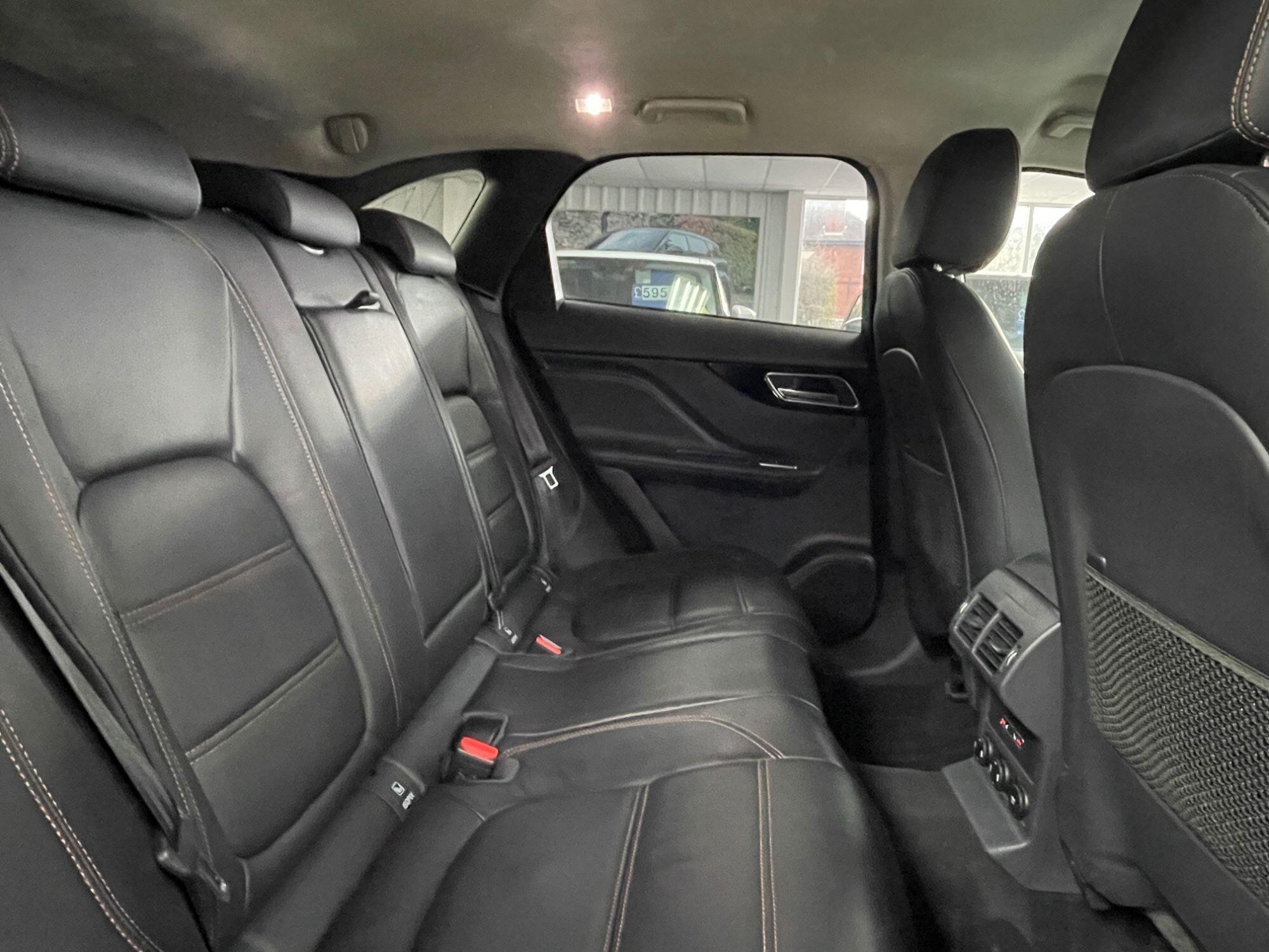 Jaguar F-Pace - Image 28