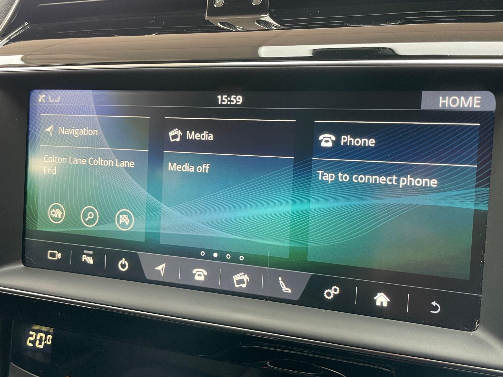 Jaguar F-Pace - Image 40