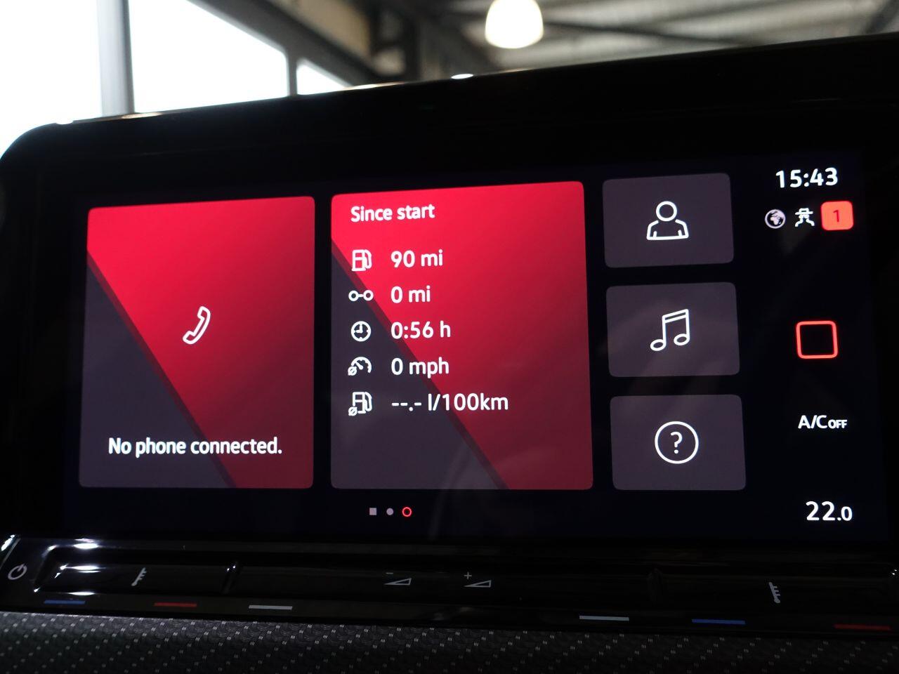 Volkswagen Golf - Image 24