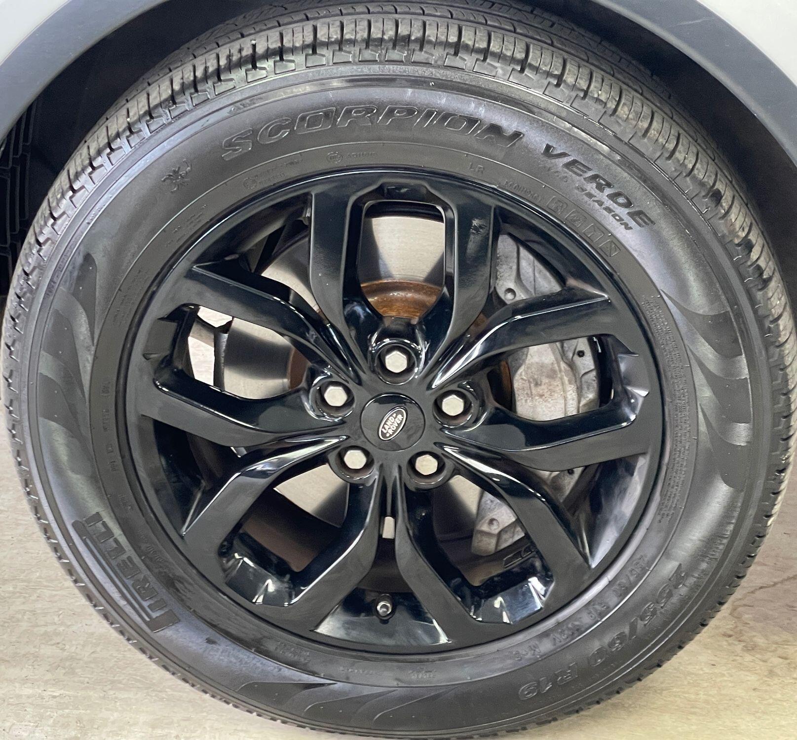 Land Rover Discovery - Image 15