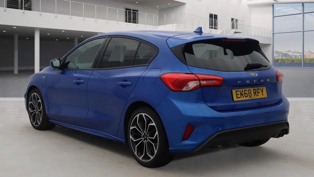 Ford Focus - Image 3