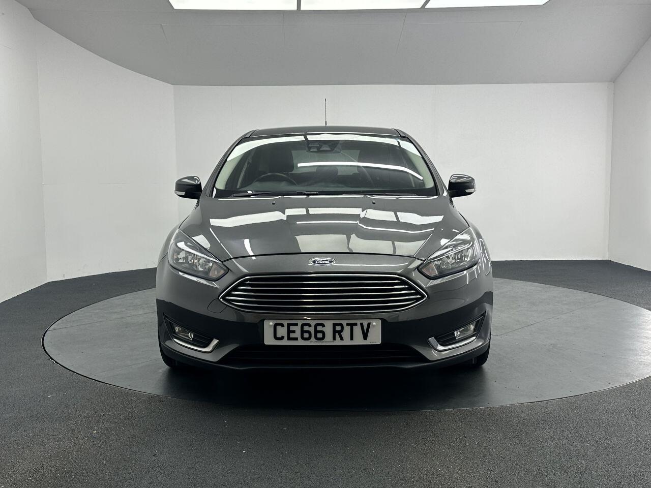 Ford Focus - Image 4