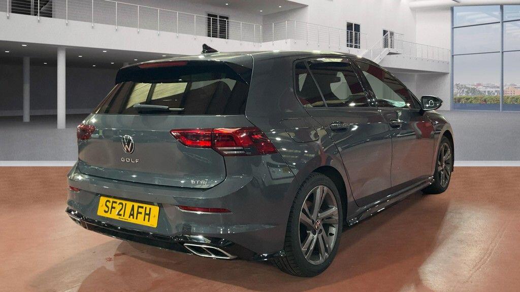 Volkswagen Golf - Image 4