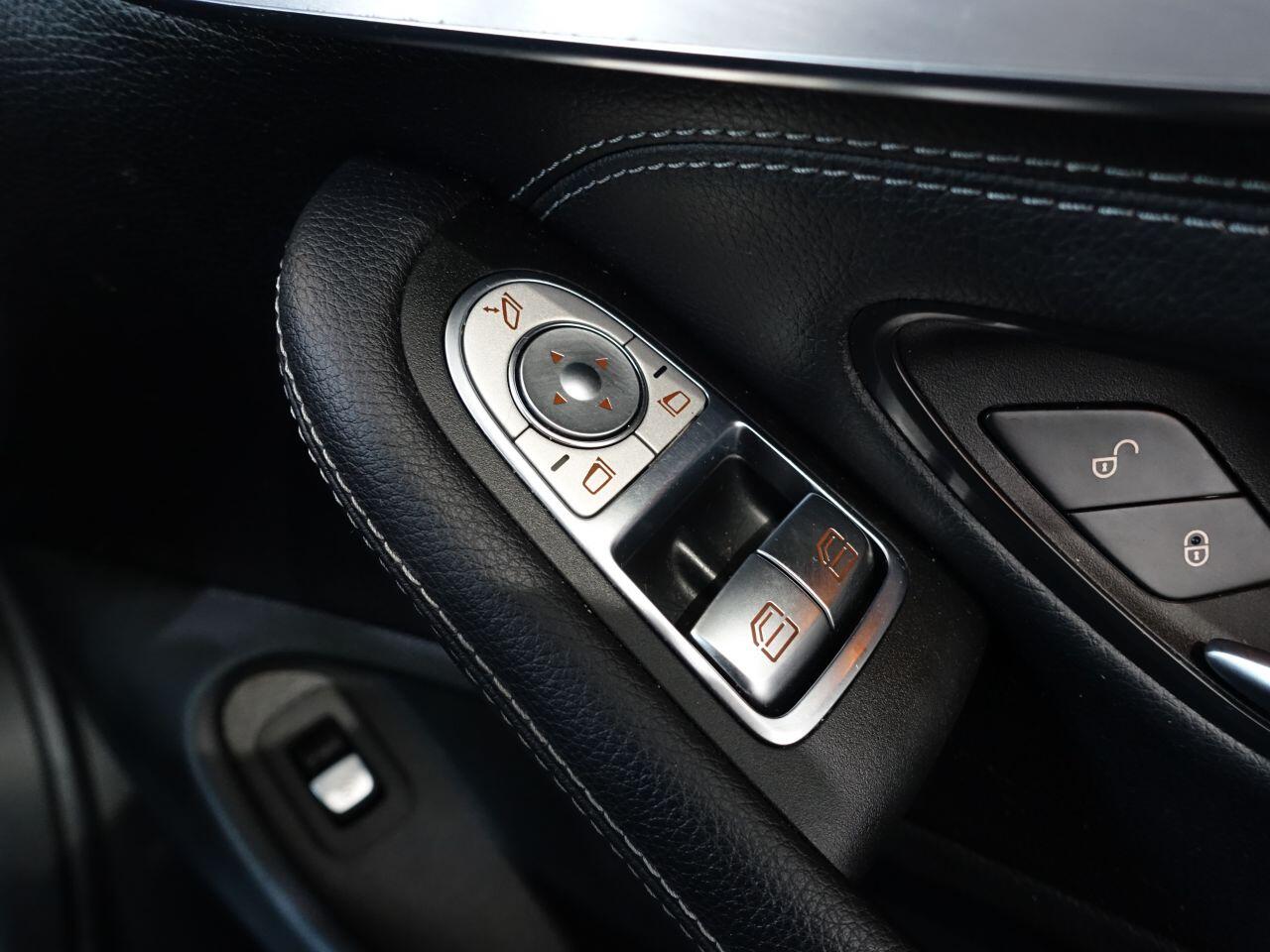 Mercedes C-Class - Image 10