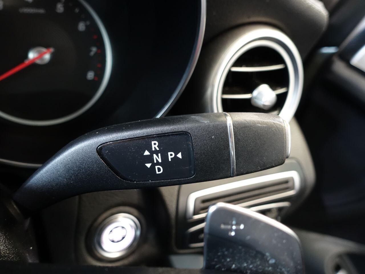 Mercedes C-Class - Image 21