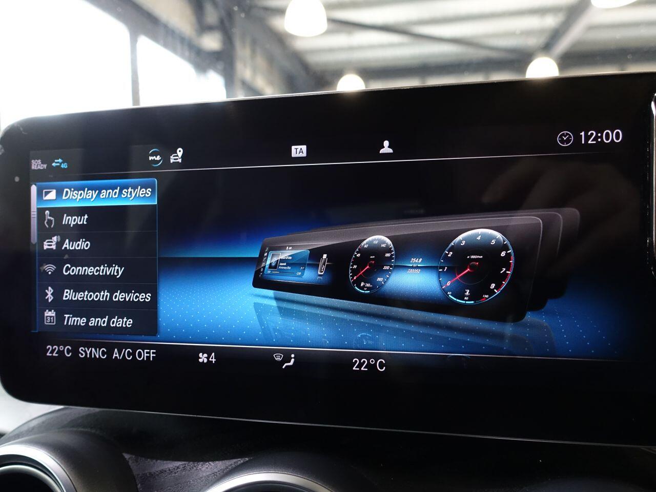 Mercedes C-Class - Image 31