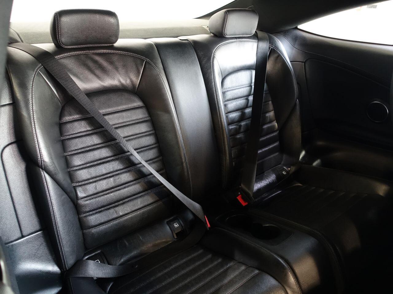 Mercedes C-Class - Image 36