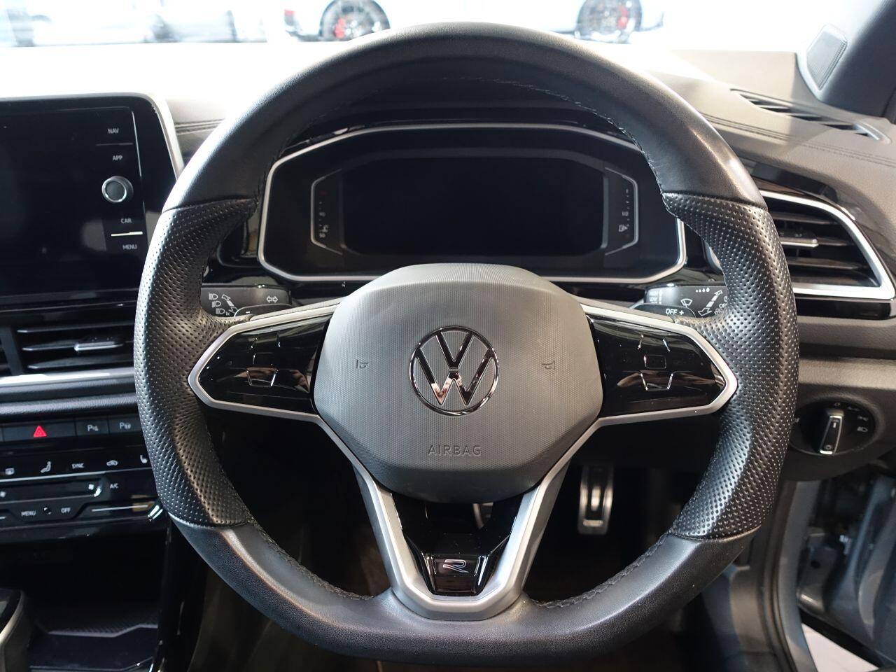 Volkswagen T-Roc - Image 20