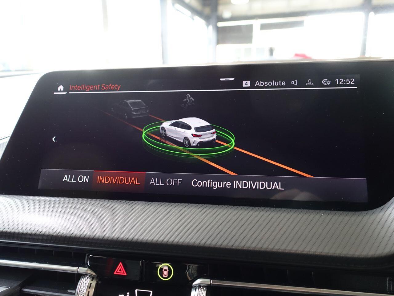 BMW 1 Series - Image 31