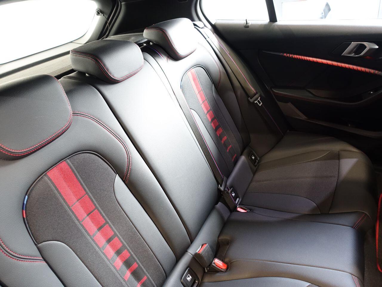 BMW 1 Series - Image 36