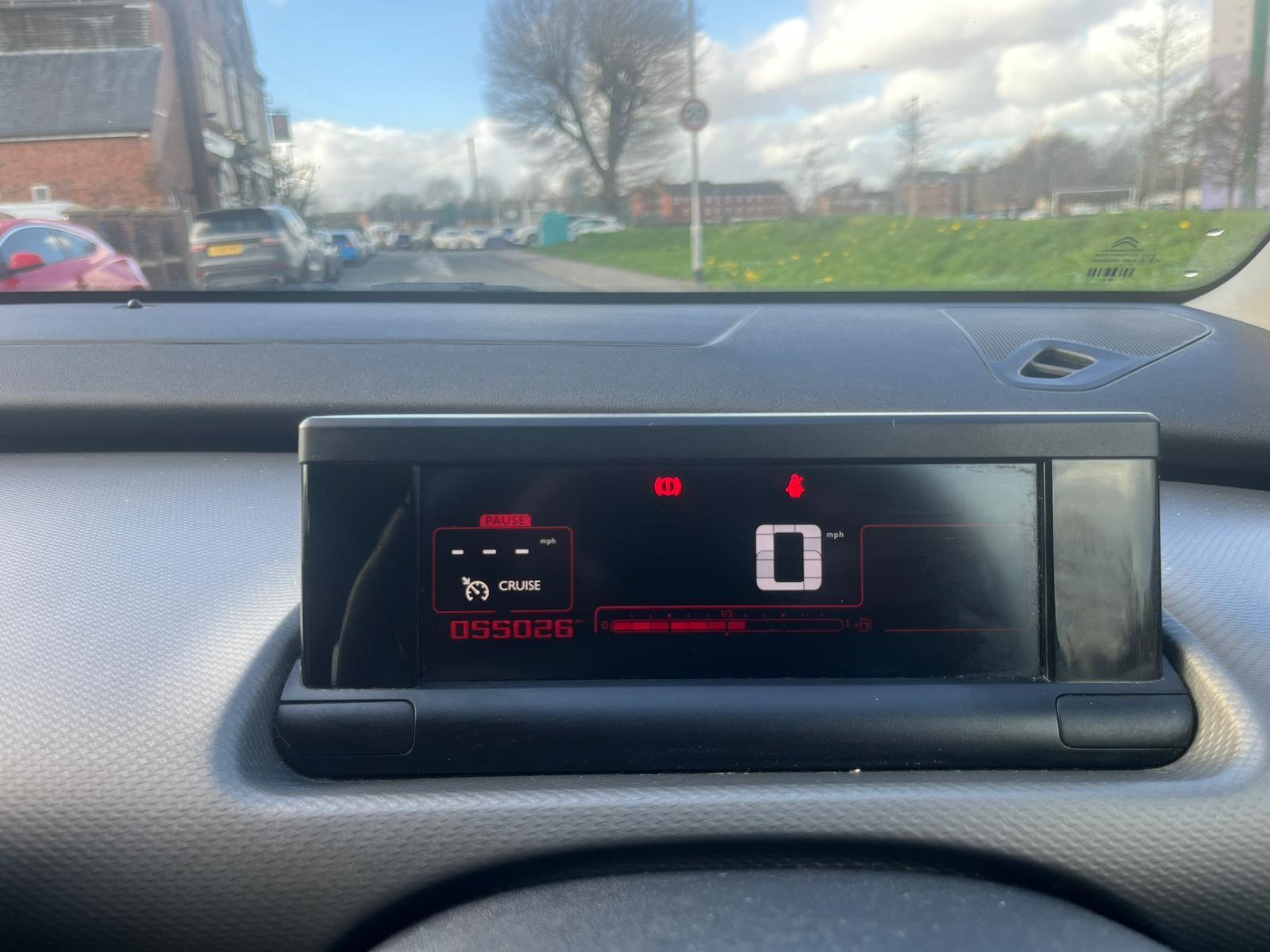 Citroen C4 Cactus - Image 19