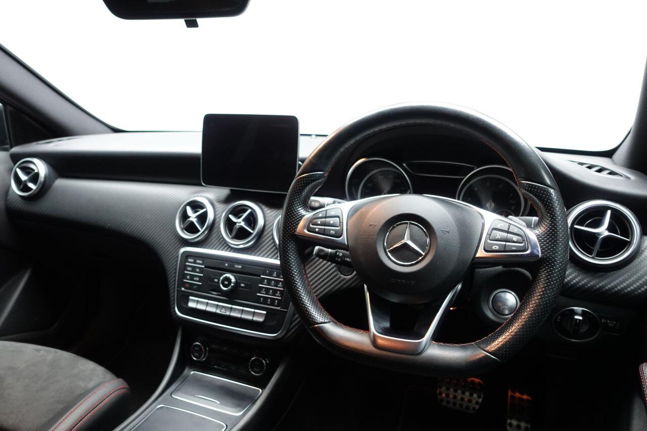 Mercedes-benz A-CLASS - Image 10