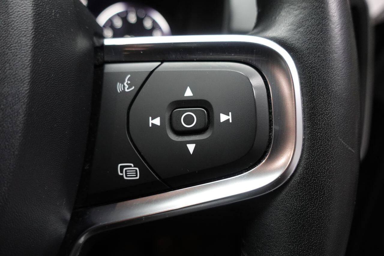 Volvo XC40 - Image 23