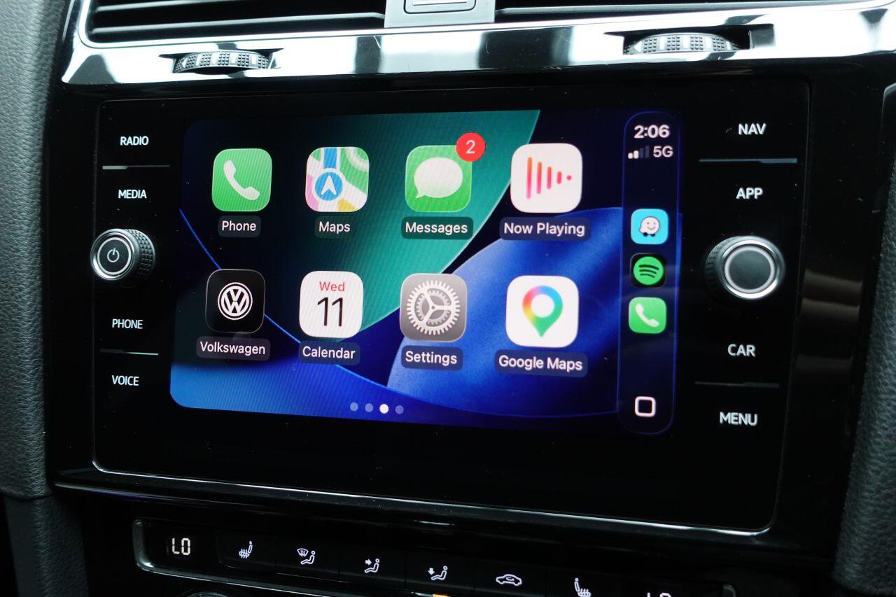 Volkswagen Golf - Image 36